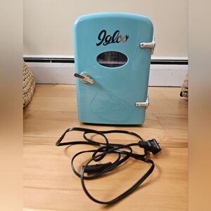 Igloo Aqua Blue Mini Fridge with Silver Details